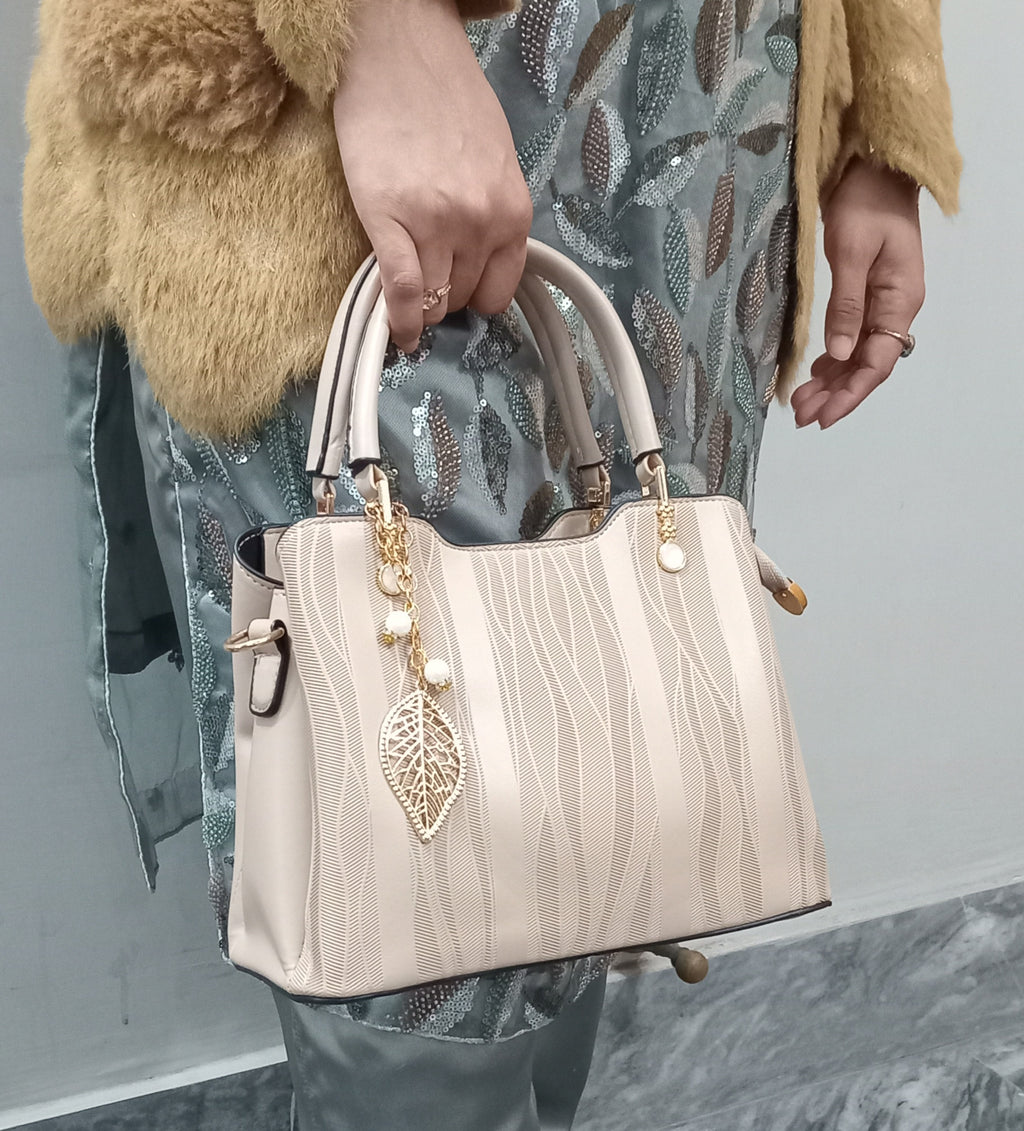 Willow pearl chic
