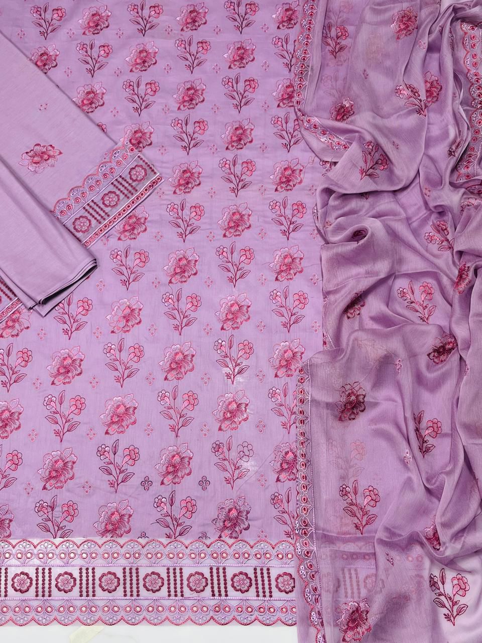 BAREEZE - 3pc Lawn Heavy Embroidered with Bamber pure embroidery dupatta