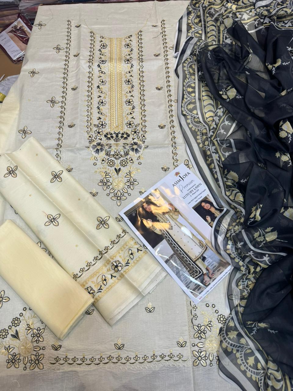 Asim Jofa - 3pc LAWN Embroidered with Printed Soft chiffon Dopata