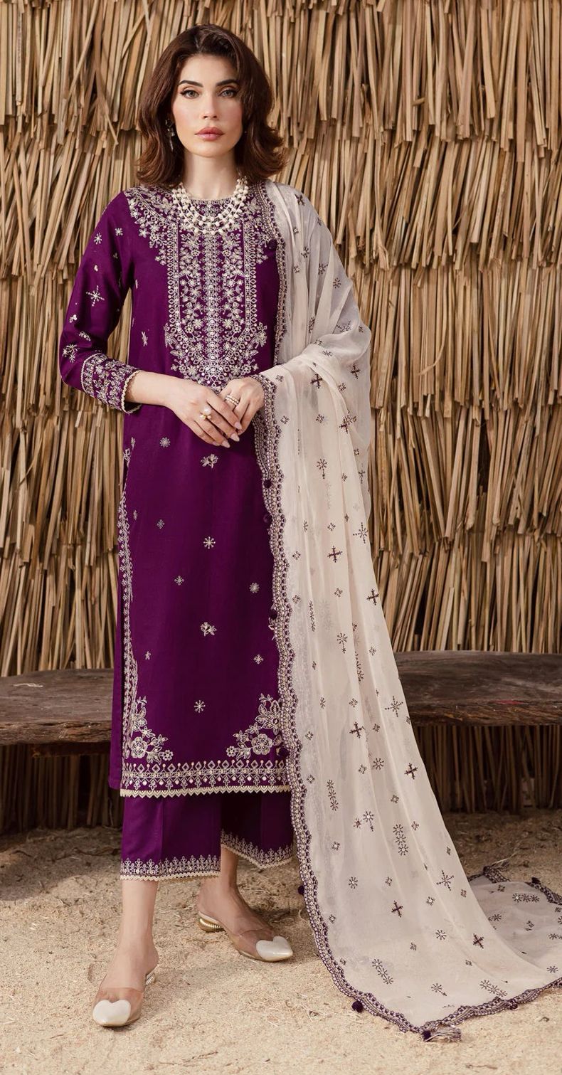 Batik - 3pc Lawn Heavy Embroidered with Emb Chiffon Dopatta