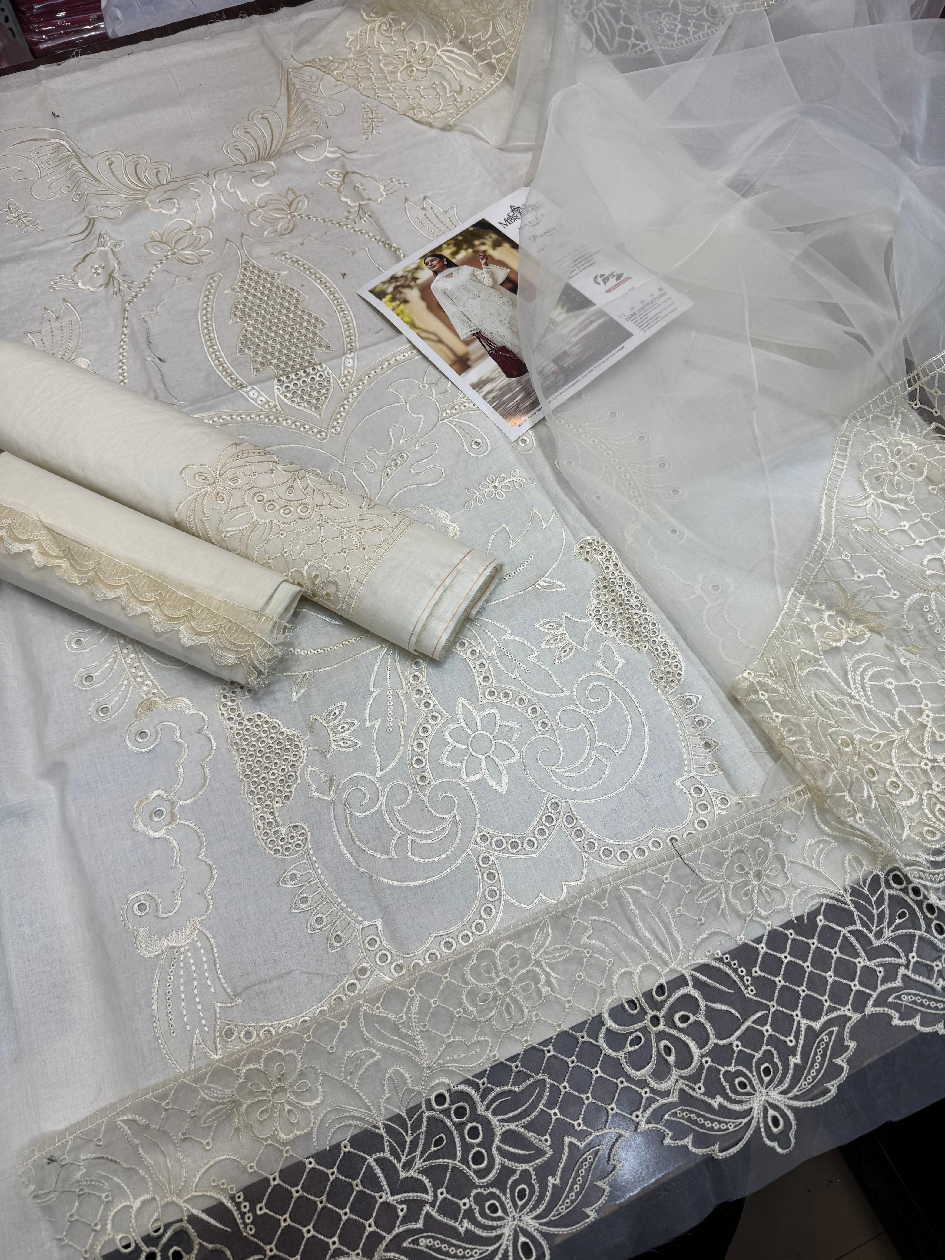 Maria B - 3pc Chikenkari Embroidered Lawn with Emb Khaadi Net Dopatta