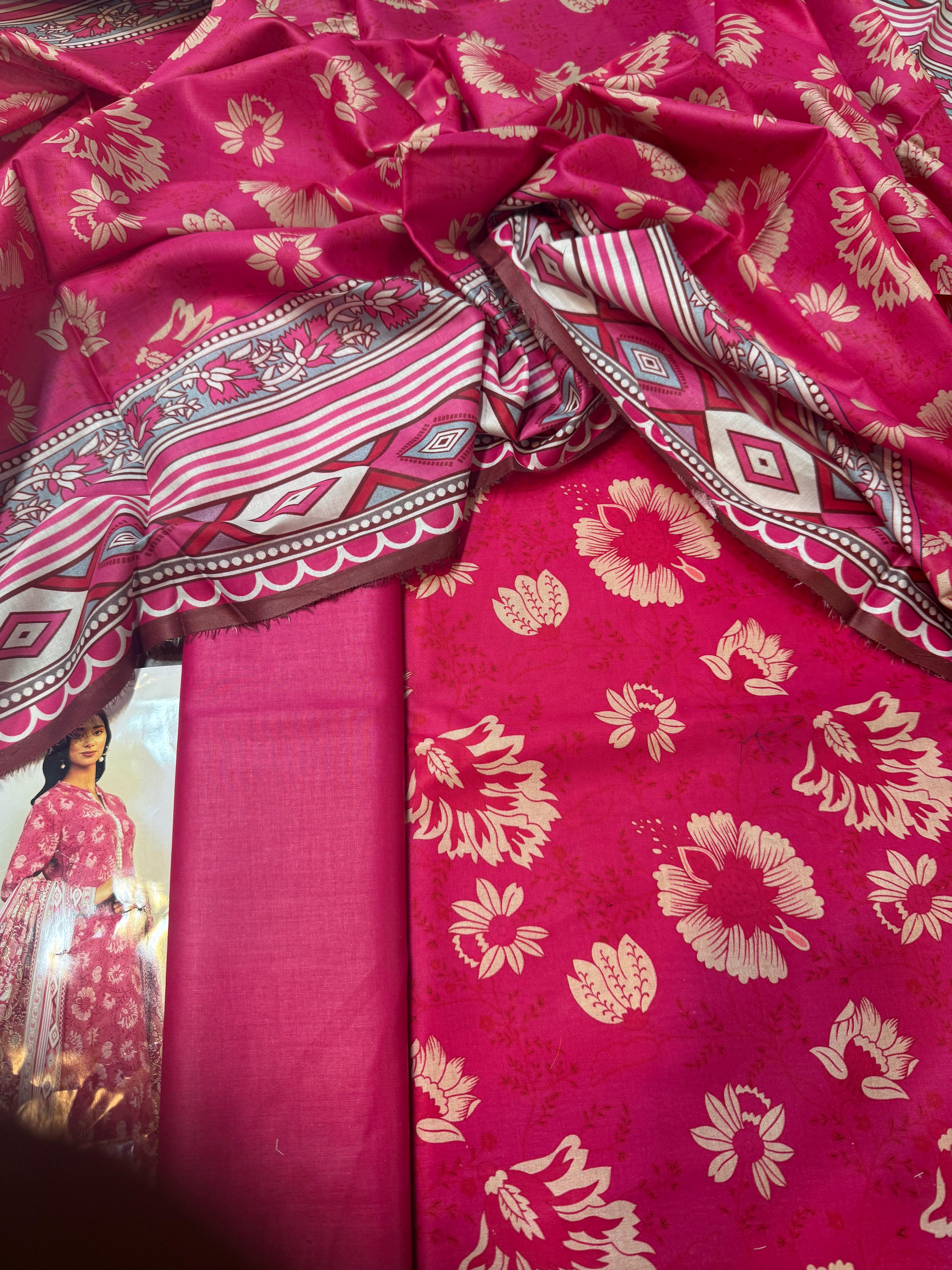 Nishat - 3pc Digital Lawn with 4 Side Printed Dopatta