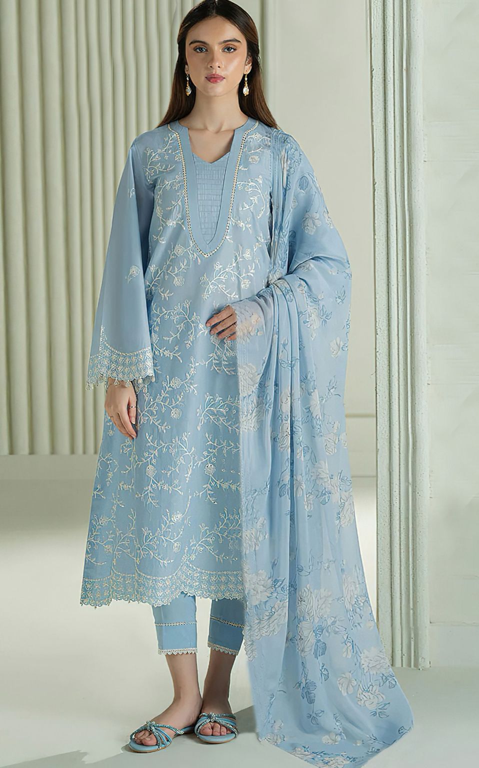 Cross Stich - 3pc Embroidered Lawn with Printed Soft Chiffon Dopatta