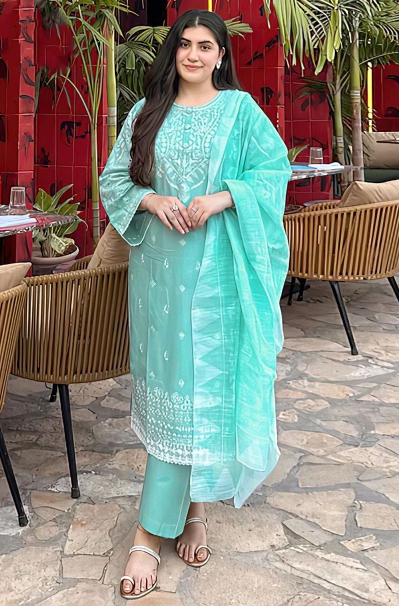Maria B - 3pc Embroidered Lawn with Printed Soft Chiffon Dopatta