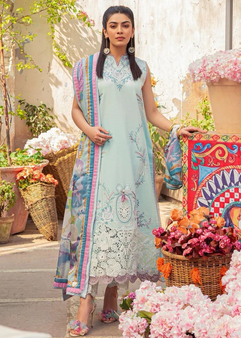 Mushq- 3pc Embroidered Lawn with Printed Tarkashi Diamond Dopatta