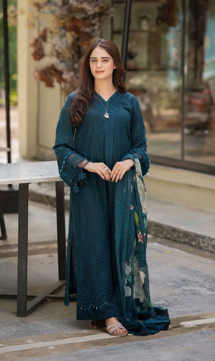 Zullbery - 3pc Chikenkari Embroidered Lawn with Printed Chiffon Dopatta