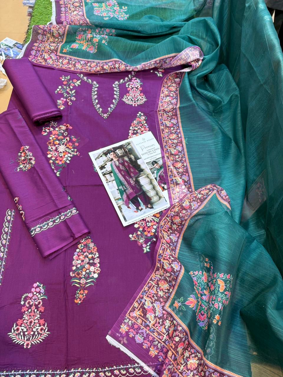 Hussain rehar - 3pc Embroidered Lawn with Printed Diamond Dopatta