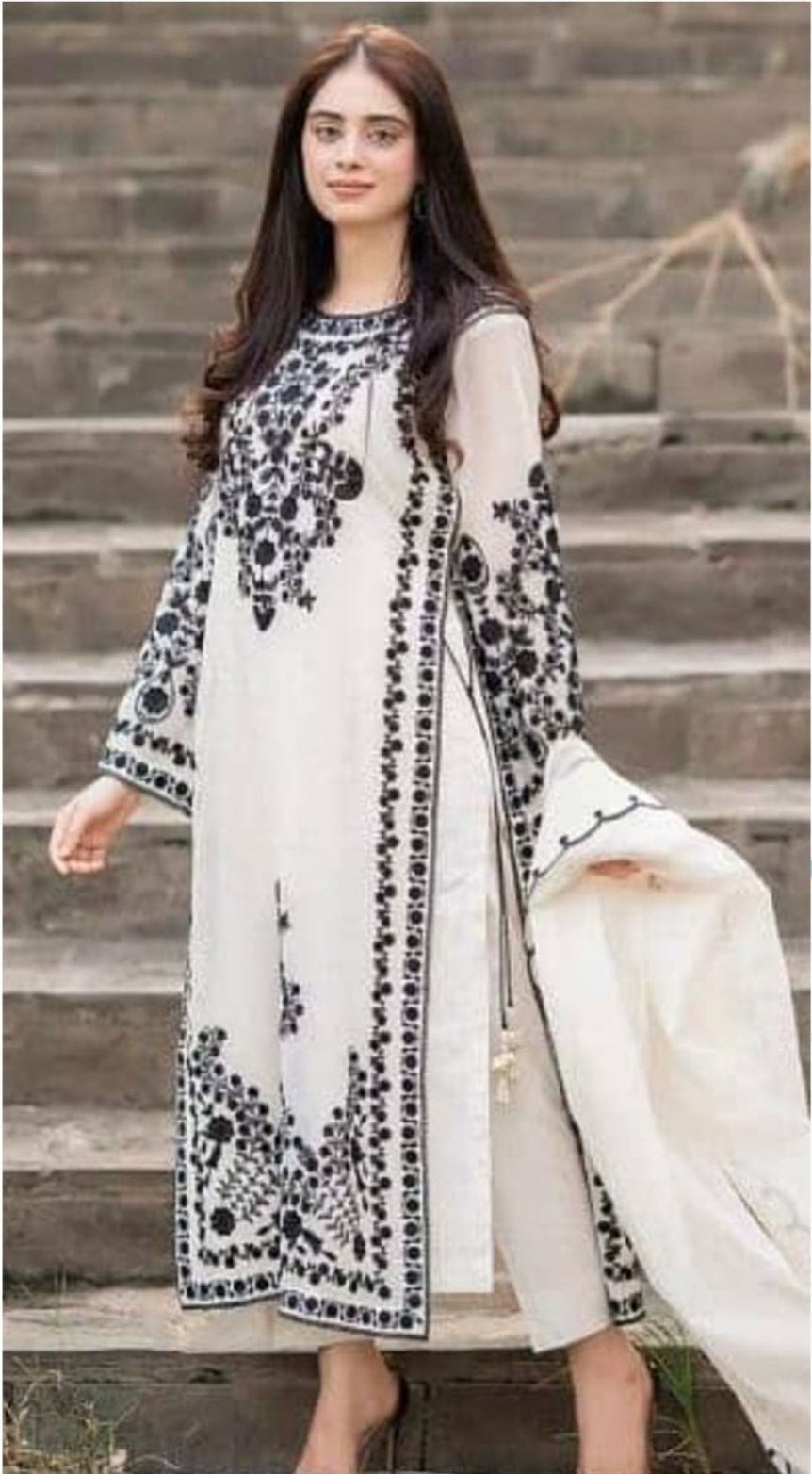 Agha noor- 3pc Embroidered Lawn with Emb Chiffon Dopatta