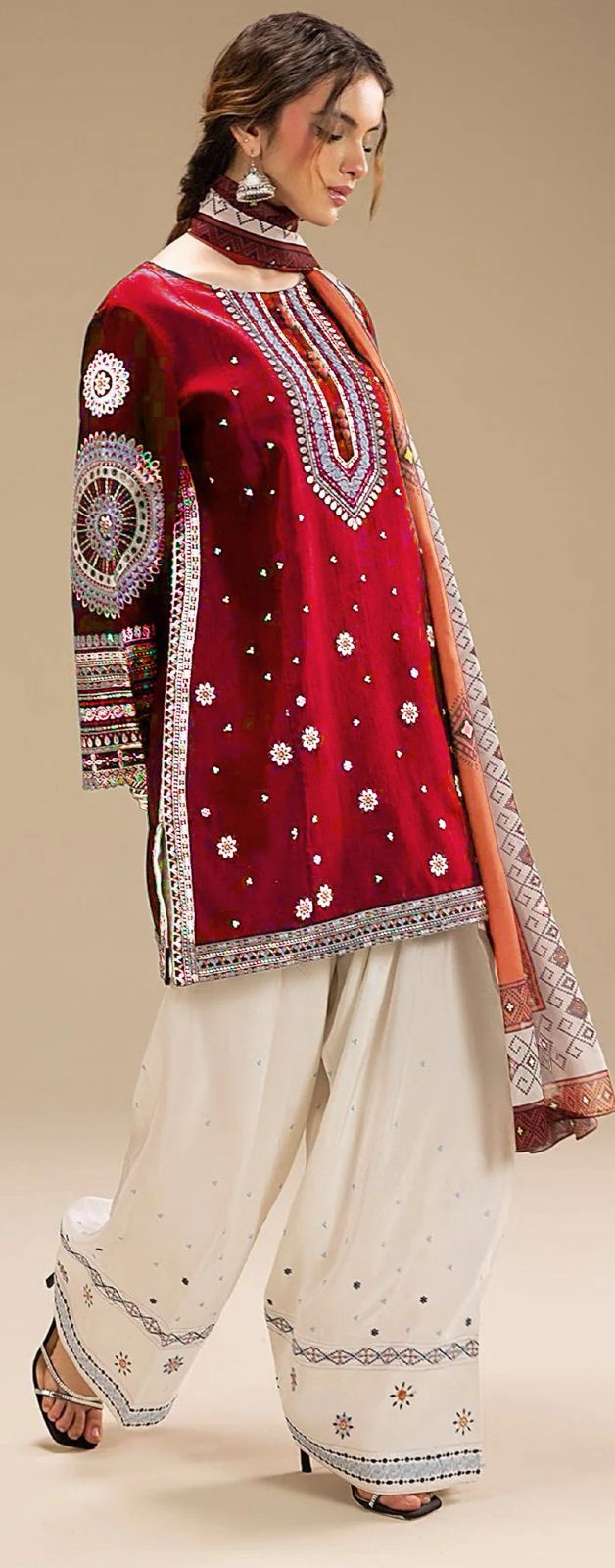 Jazmin - 3pc Embroidered Lawn with Printed Diamond Dopatta