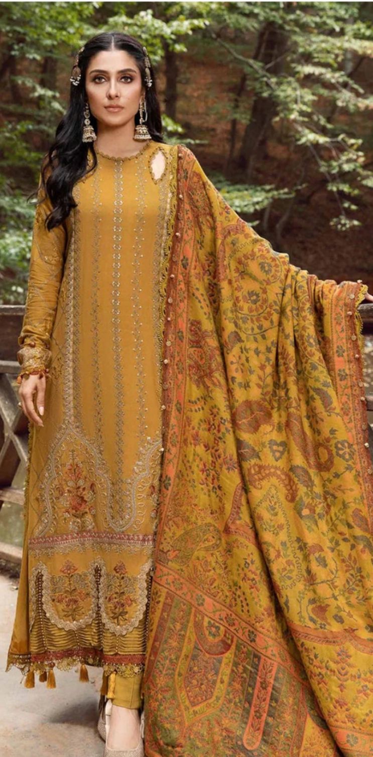 Maria B - 3pc Embroidered Lawn with Printed Diamond Dopatta