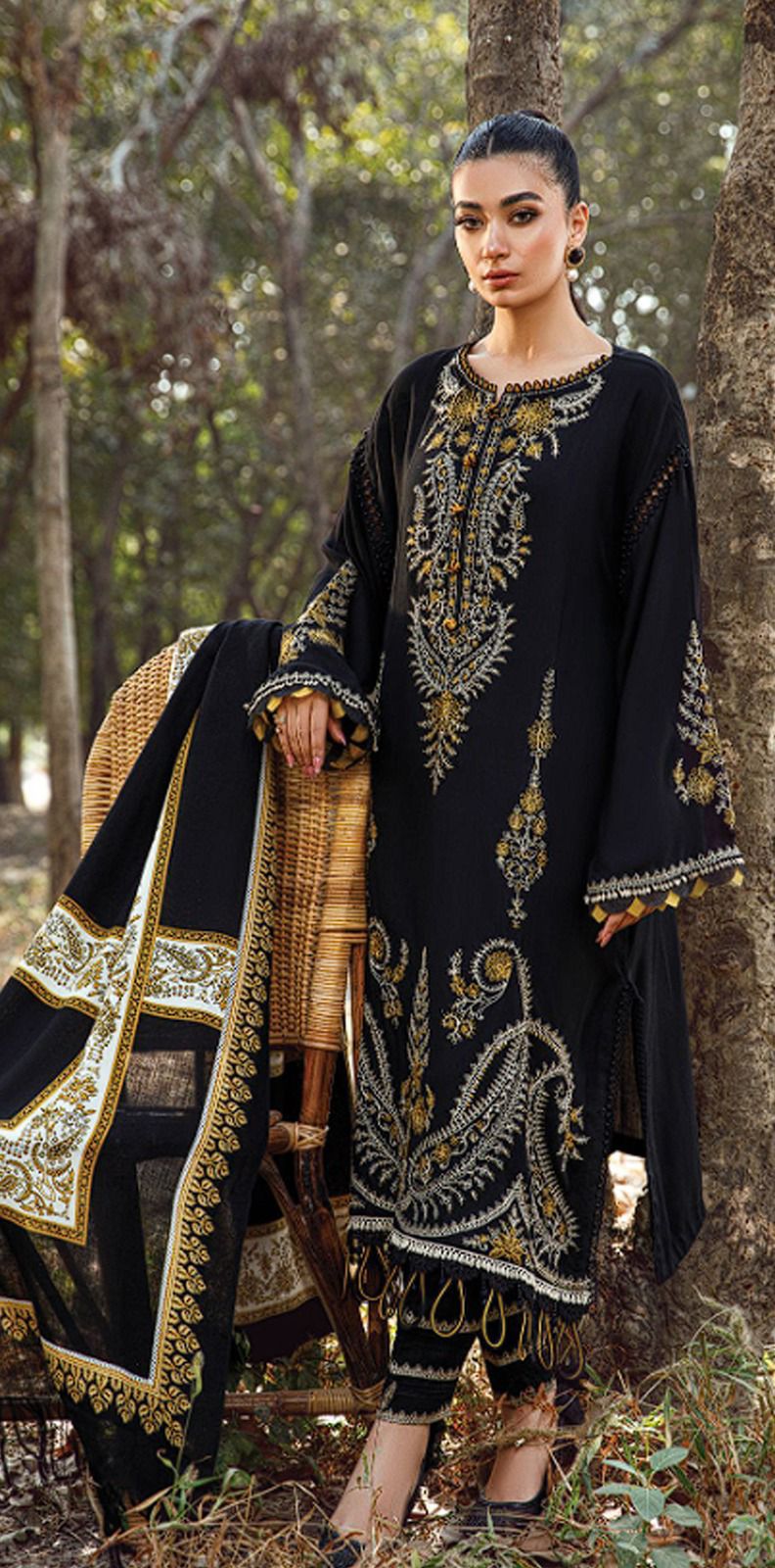 Maria B - 3pc Embroidered Lawn with Emb Chiffon Dopatta
