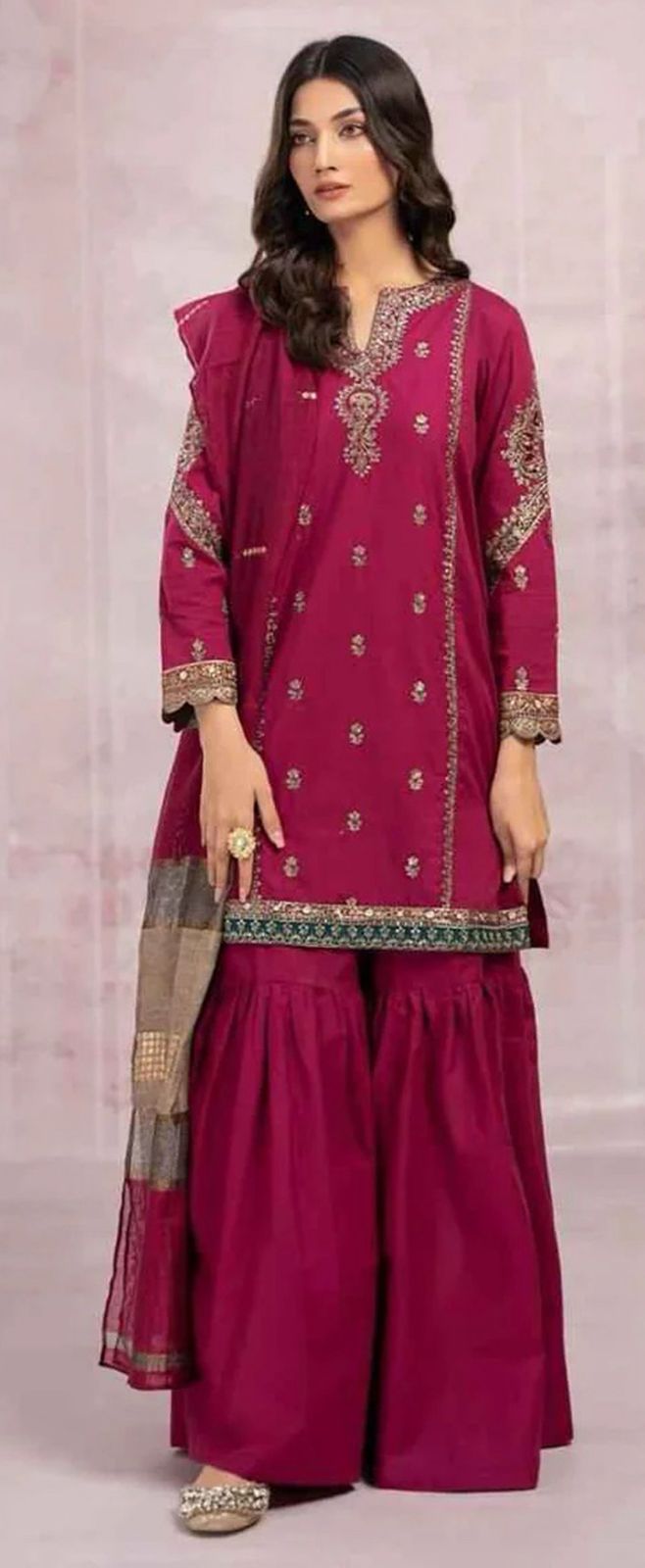 Maria B - 3pc Embroidered Lawn with Printed Diamond Dopatta