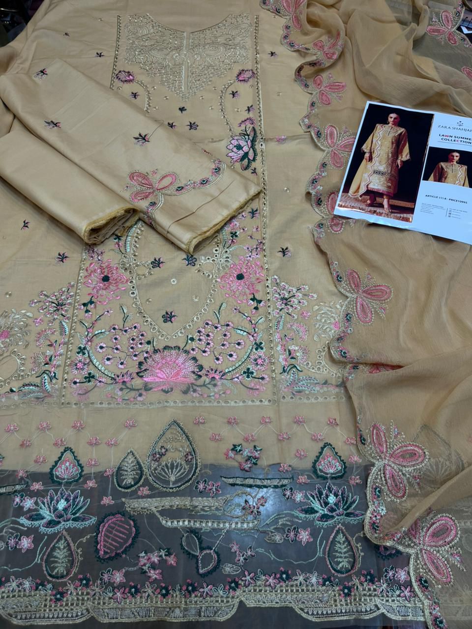 Zarashahjahan - 3pc Embroidered Lawn with Emb Chiffon Dopatta
