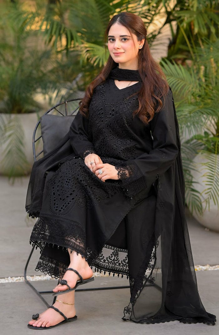 Zullbery - 3pc Chikenkari Embroidered Lawn with Emb Chiffon Dopatta