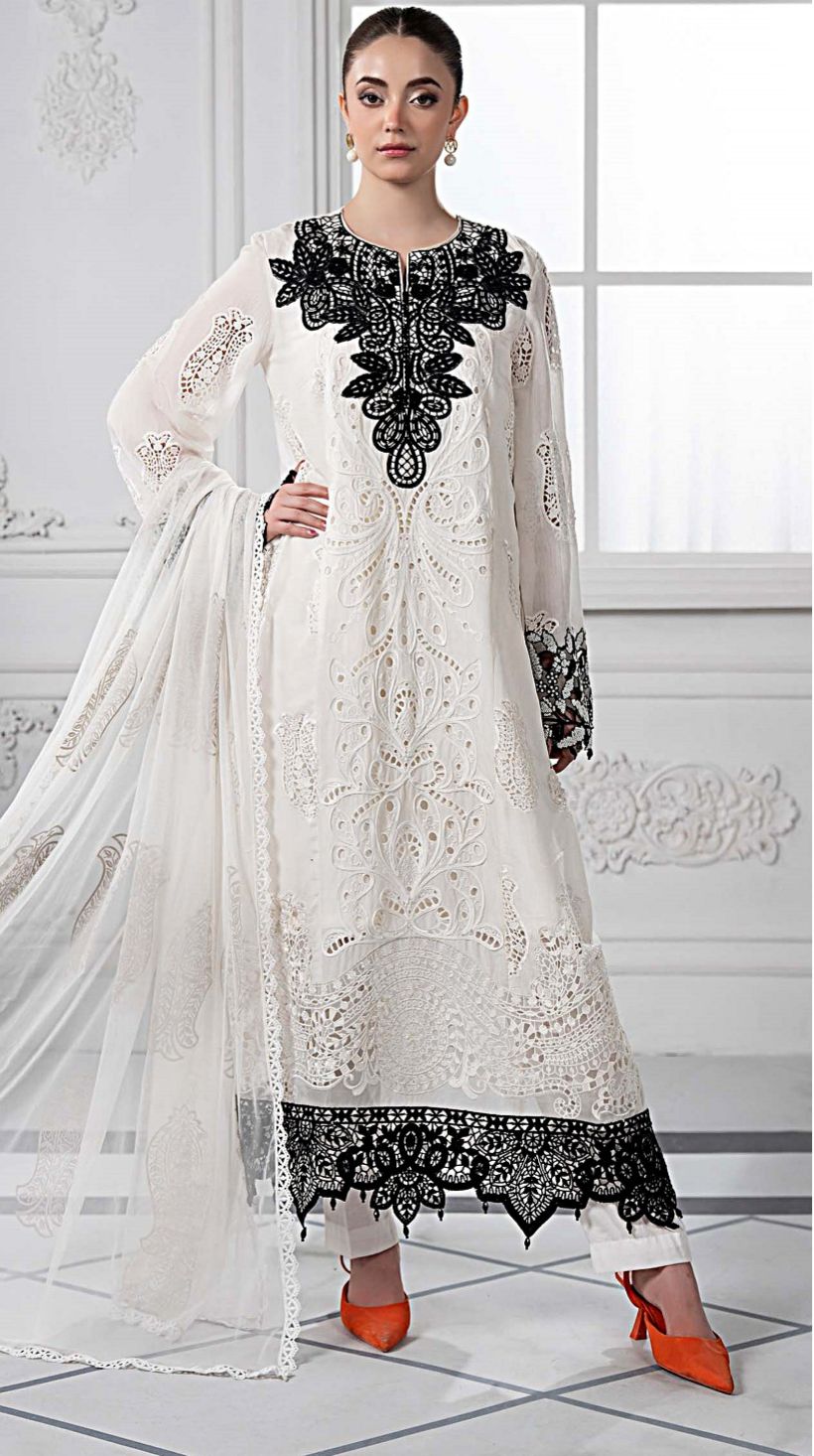 Maria B- 3pc Embroidered Lawn with Emb Chiffon Dopatta