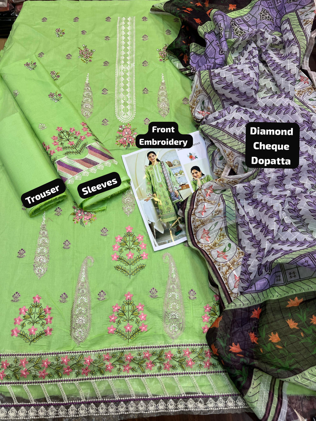 Zarashahjahan - 3pc Embroidered Lawn with Digital Print Diamond Dopatta
