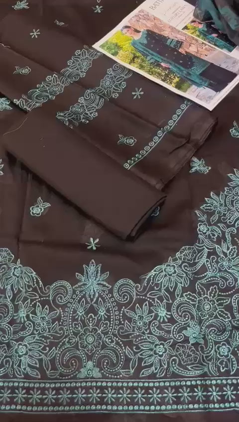 Batik - 3pc Embroidered Lawn with Printed Diamond Dopatta